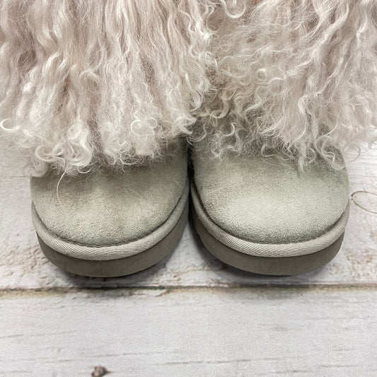 Louis Vuitton Mink Fay Flat Mule Sandals - Size 41