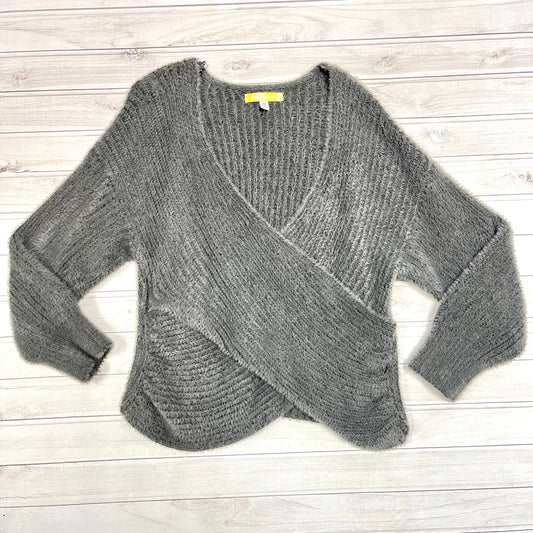 Sweater By Urban Expressions  Size: M