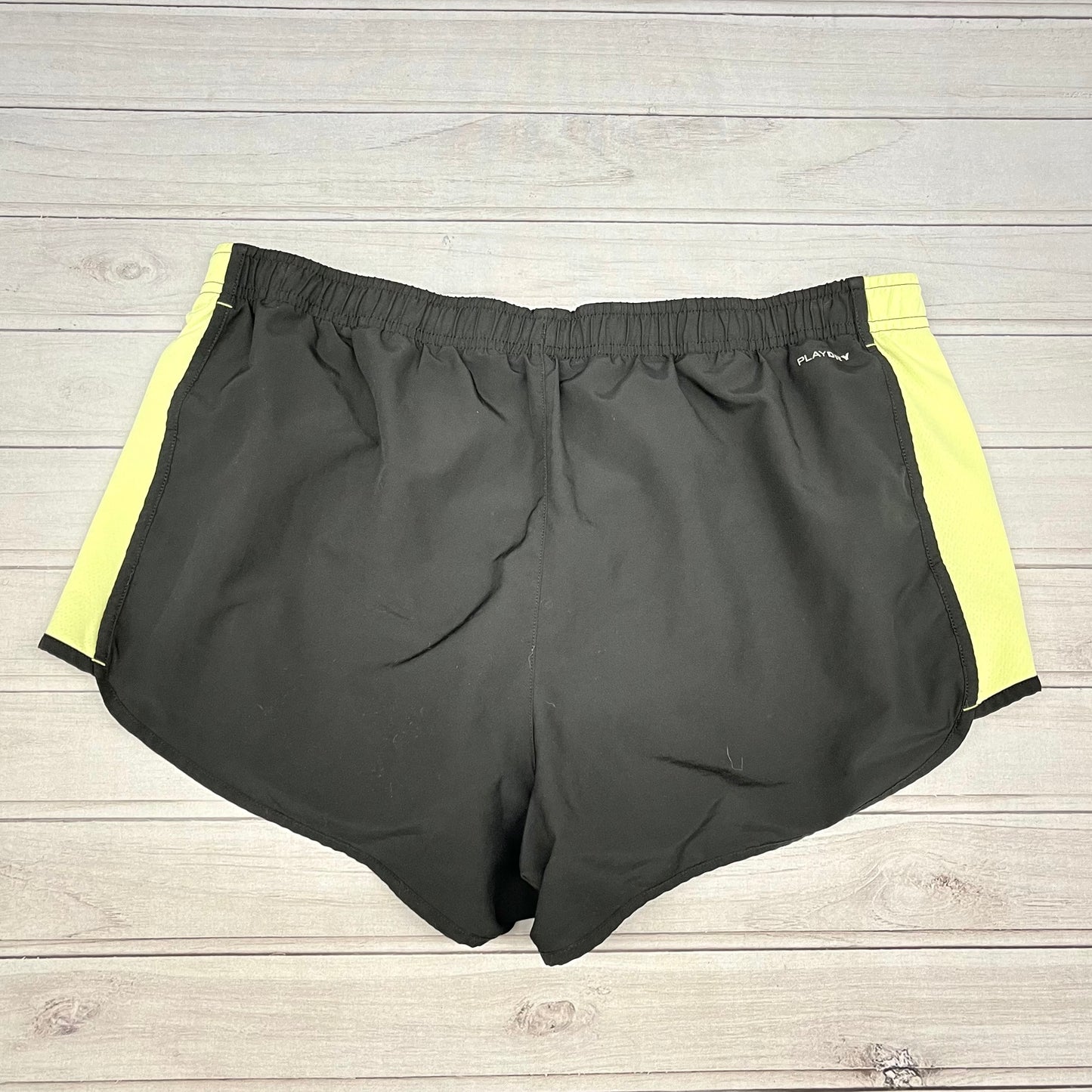Athletic Shorts By Reebok  Size: L