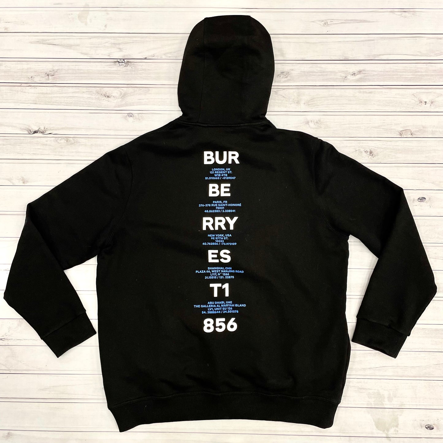 Sweatshirt Luxury Designer By Burberry  Size: XL