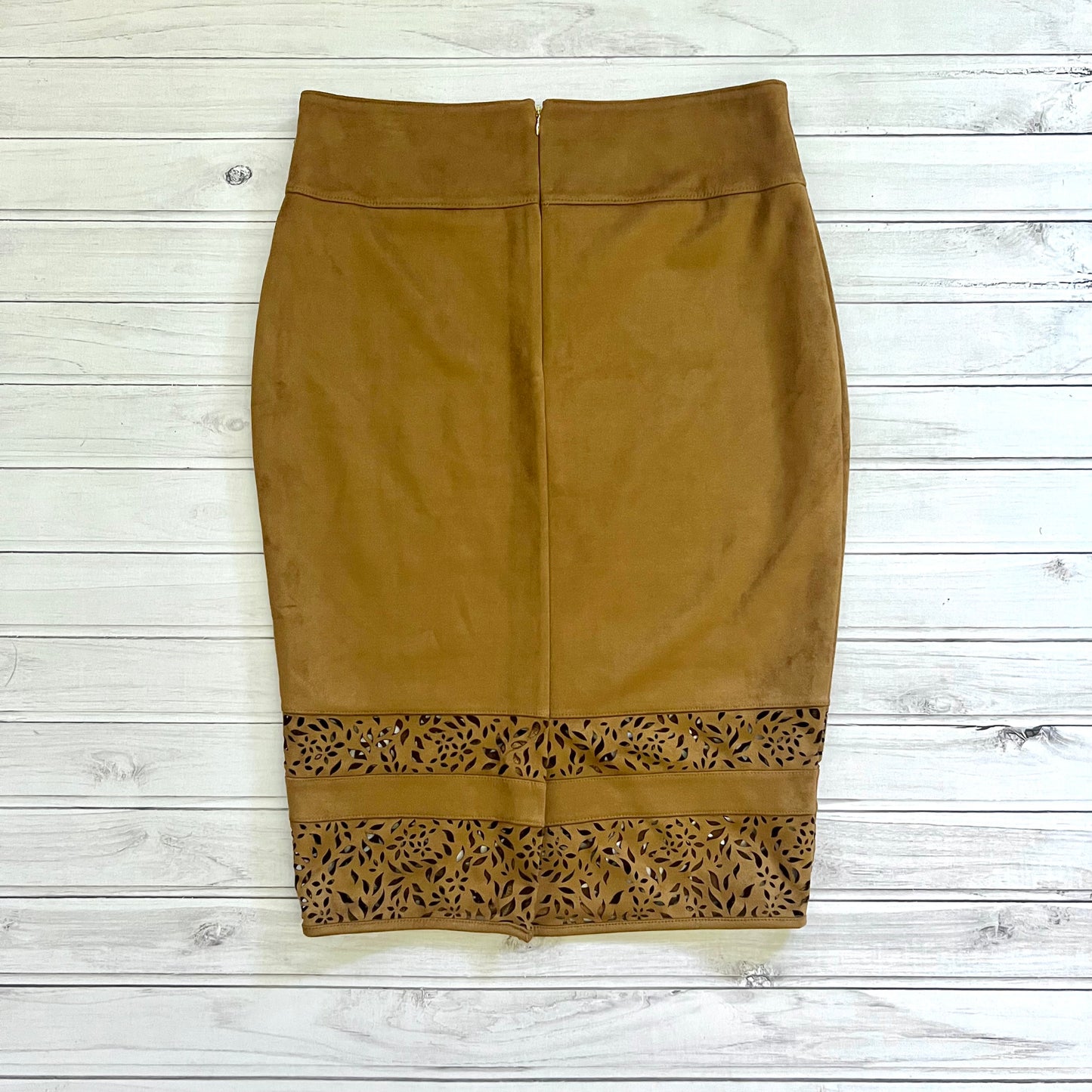 Skirt Midi By Thalia Sodi  Size: M