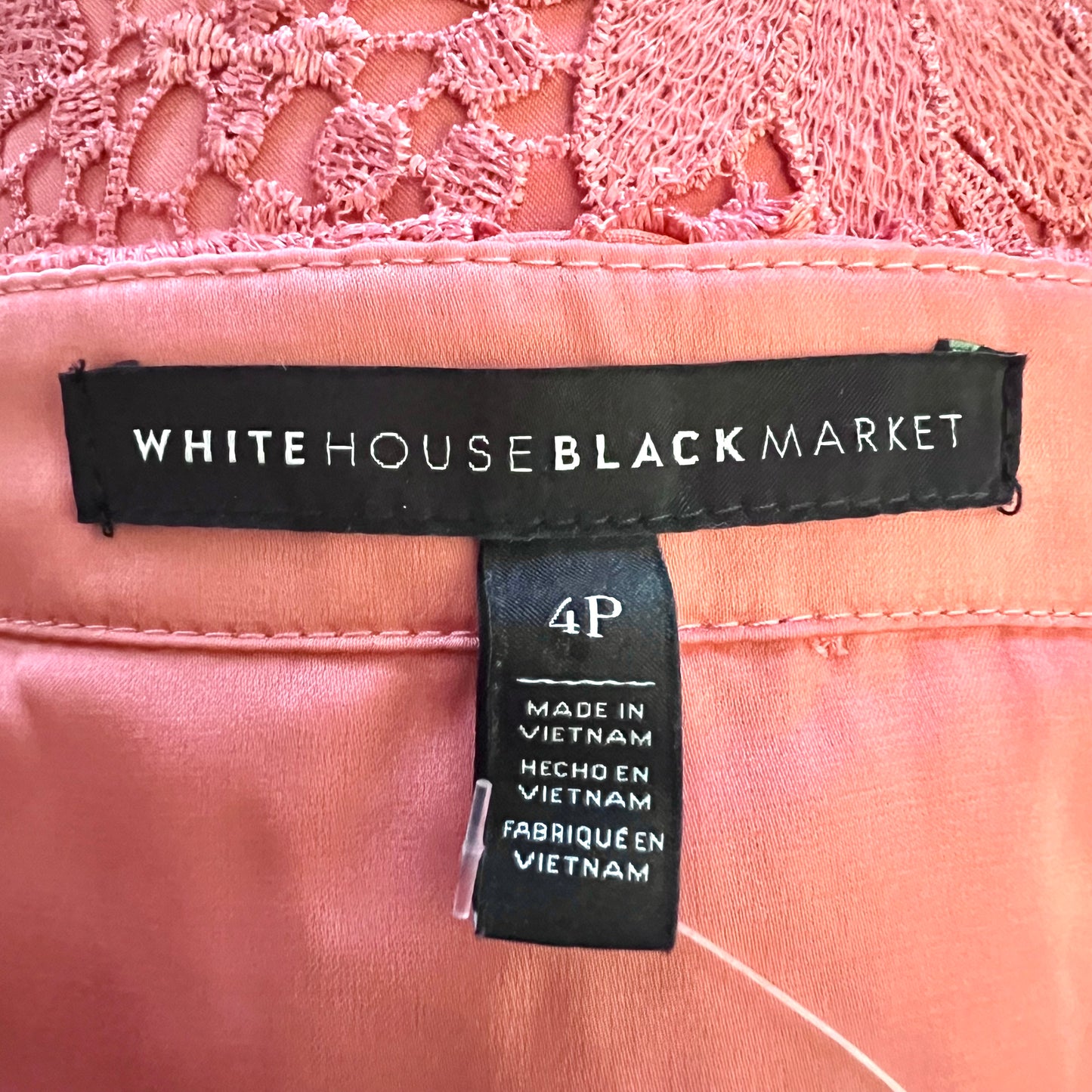 Top Short Sleeve By White House Black Market  Size: Petite   Small